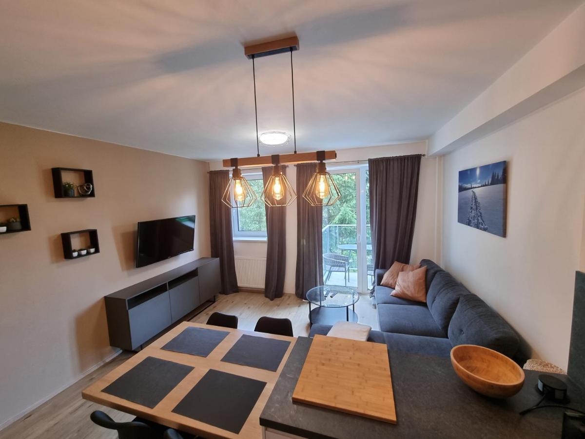 Apartman Nerudovka D 104, Finska Sauna, Garazove Stani Loučná pod Klínovcem 외부 사진